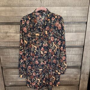 Forever 21 Floral Shirt dress Medium